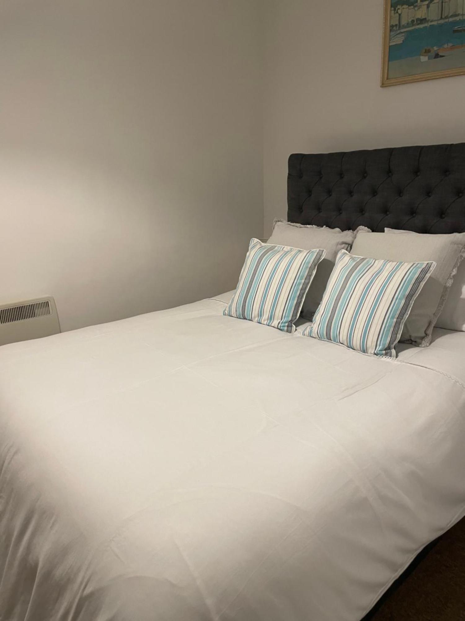 Cute 1 Bed Apartment 2 Mins From The Sea - Sleeps 4, Flat 8 The Gables, Church Street, Lyme Regis Exterior photo
